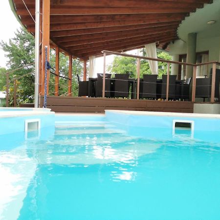Villa House4U Balatonszárszó Exterior foto